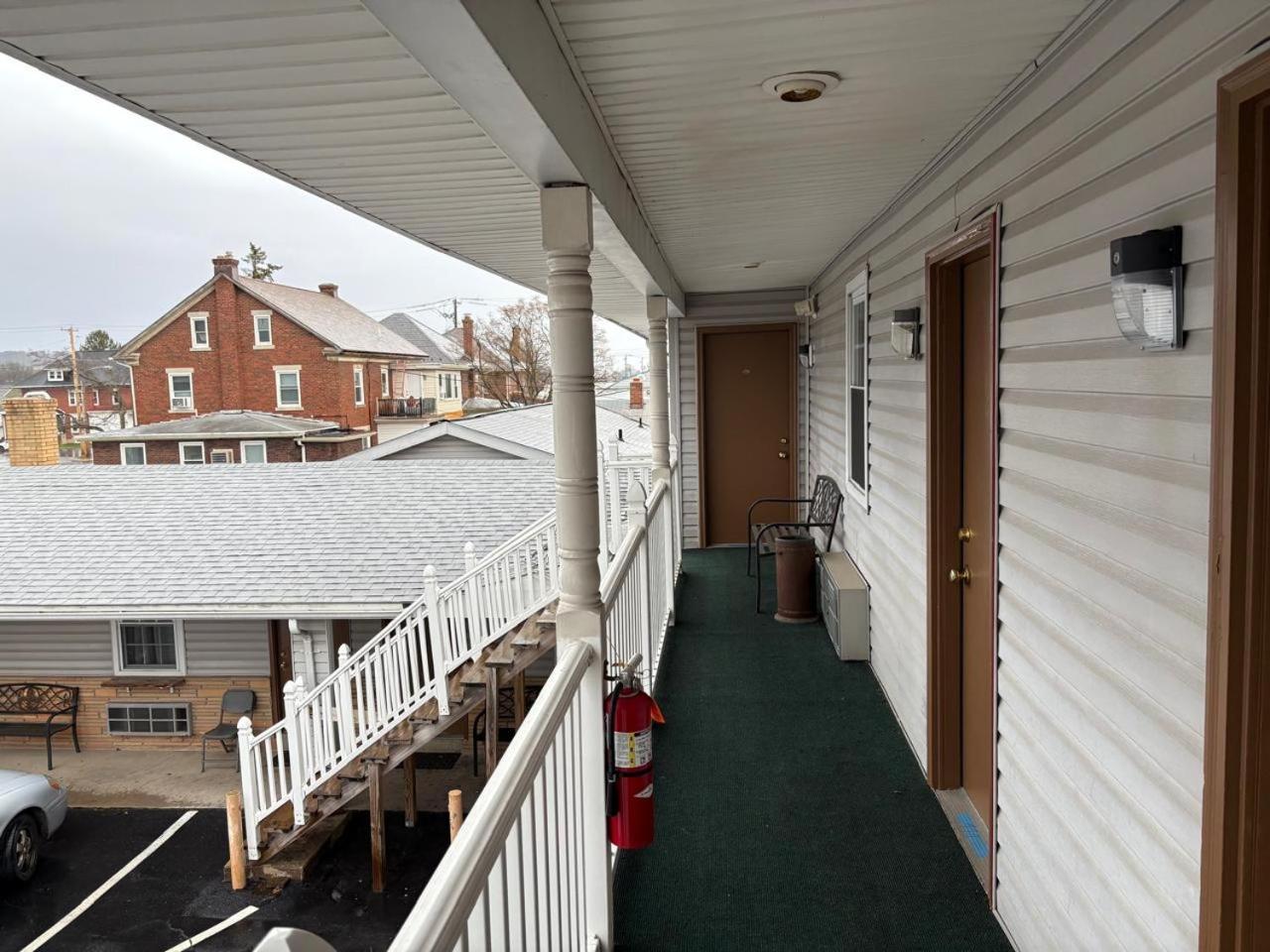 Dutch Motel By Oyo Near Hershey Park Palmyra Exterior photo